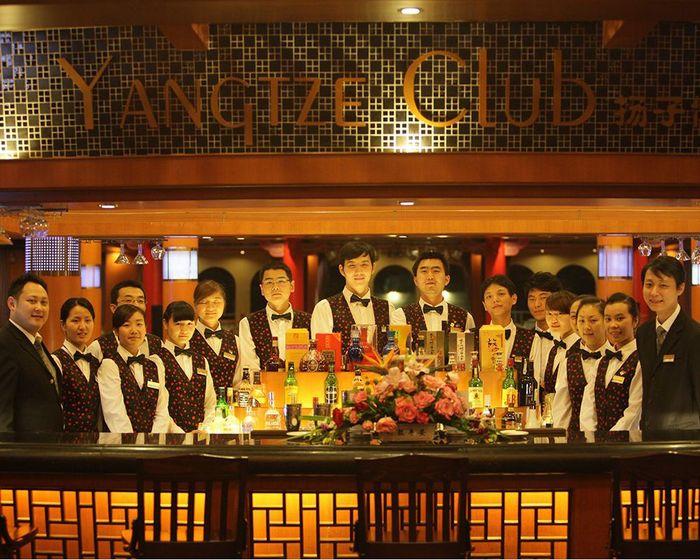 Victoria Cruises Yangtze Club